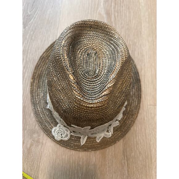 Daniele Meucci Women’s Straw Hat Floral Lace Appliqué Fedora - Picture 2 of 7